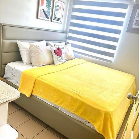 Spacious 2 bedroom 42sqm condo unit Iloilo Exterior foto