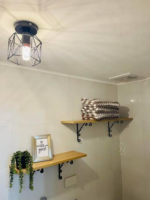 Spacious 2 bedroom 42sqm condo unit Iloilo Exterior foto