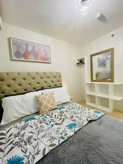 Spacious 2 bedroom 42sqm condo unit Iloilo Exterior foto